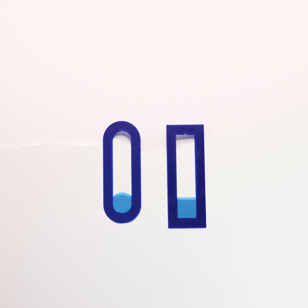 Blue elegant and fun interactive earring design, 3d printed with recycled and biodegradable plastic, handmade in Spain