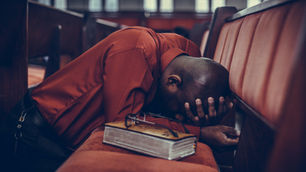A CROWN OF THORNS BEFORE A CROWN OF GLORY: 