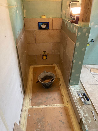 Badezimmer Mogelsberg w Plattli 1 Large.jpeg