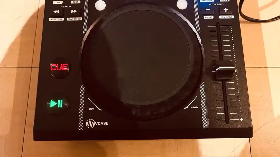 Miniature : Vente de lecteur multimédia CD et USB de qualité professionnelle riche en fonctionnalités GEMINI MDJ-600 de seconde main