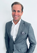 Julien Marteau Marketing and Business leader