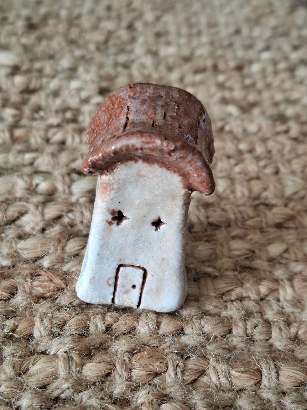 Thumbnail: Ceramic house