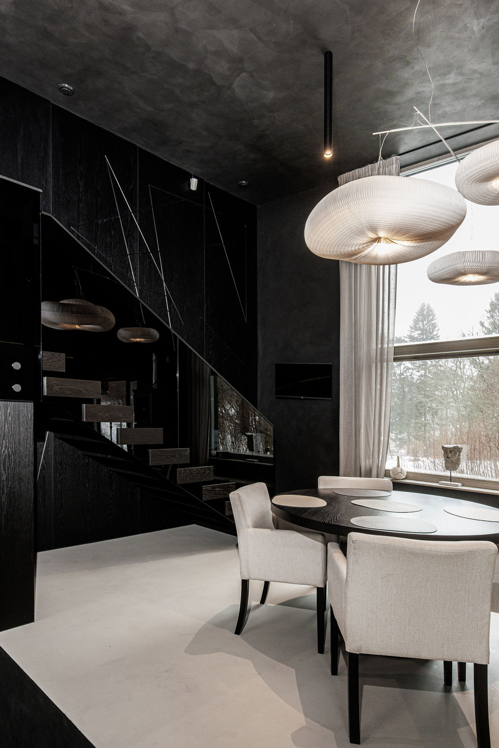 kitchen/home/man's cave