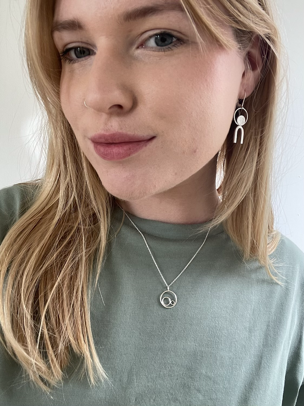 Thumbnail: Iris earrings