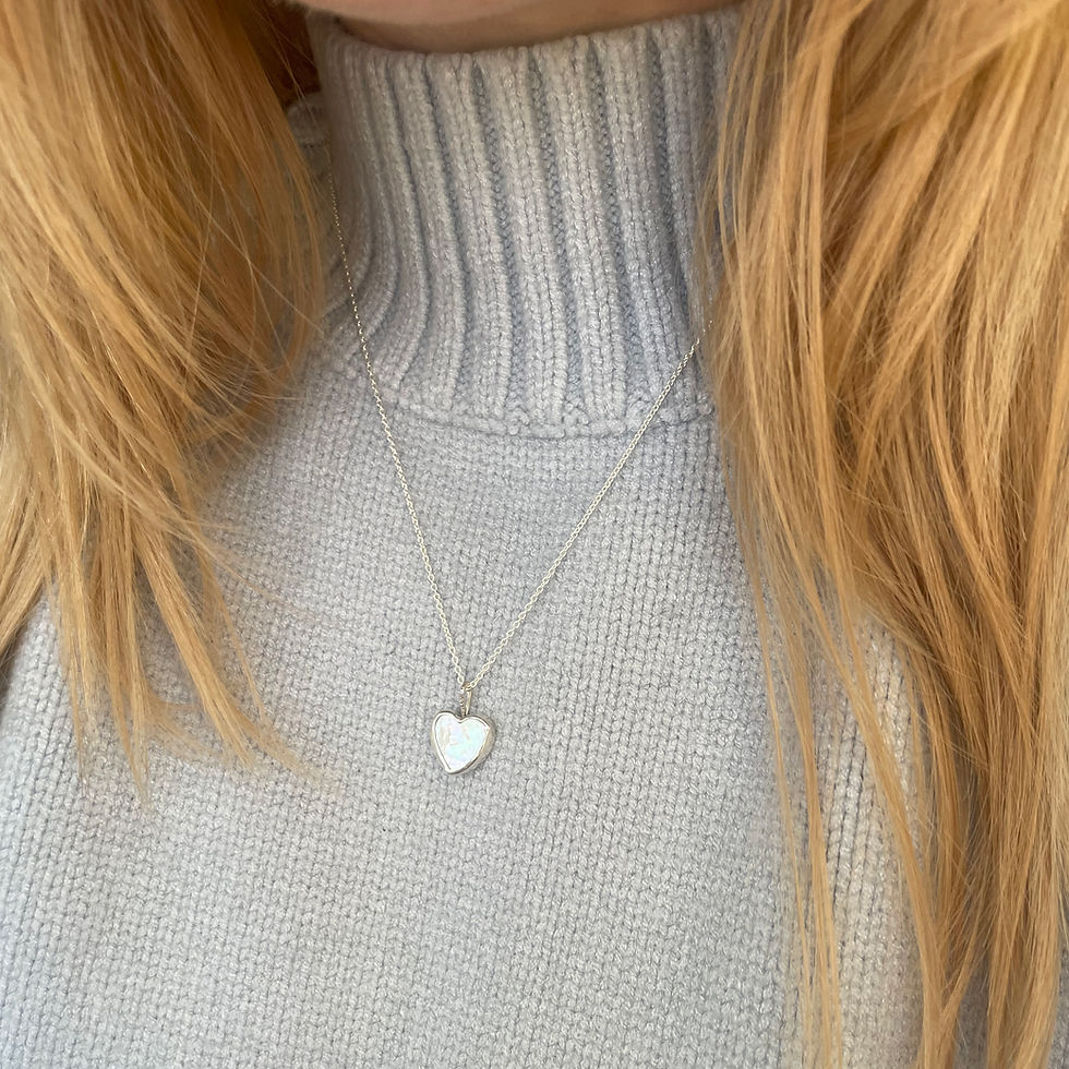 Thumbnail: Pearl heart pendent 