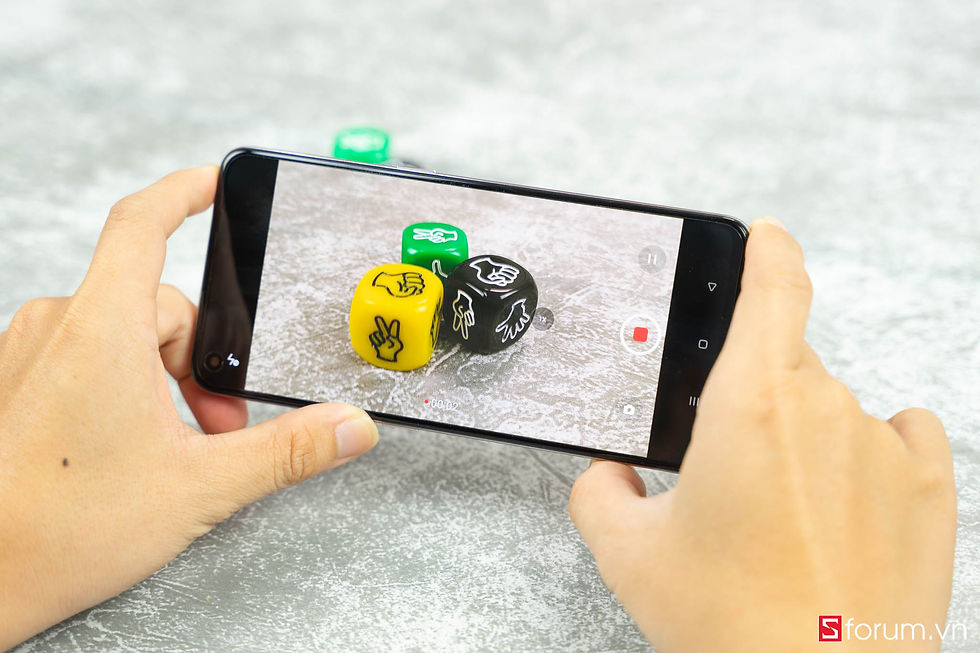 Tin công nghệ - Trang thông tin công nghệ mới nhất OPPO-reno-5-tren-tay-14 Mở hộp và trải nghiệm nhanh OPPO Reno5 tại VN: Thiết kế sang, cấu hình ổn, camera vẫn là điểm nhấn lớn nhất