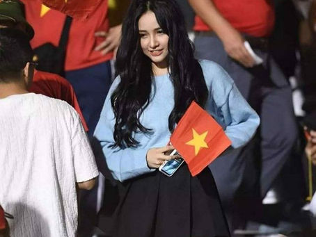 Sexy Forever Fan nữ xinh đẹp được tìm kiếm sau trận chung kết môn bóng đá nam SEA Games 30