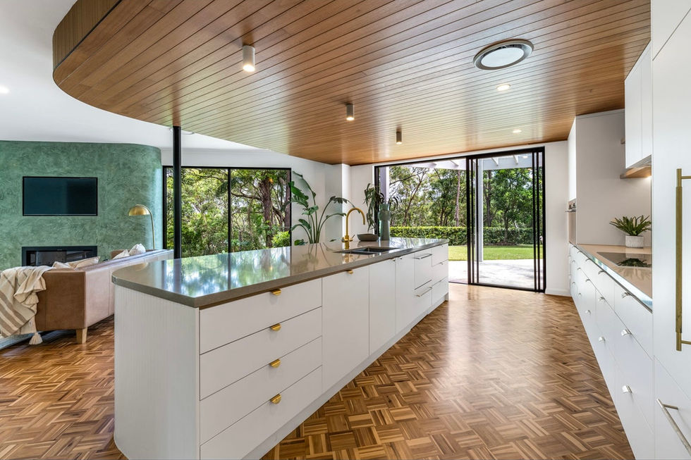 modern house burleigh -collins-17