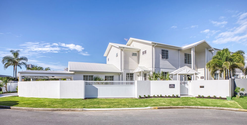 Hampton home at Broadbeach by AMORES -home design-2