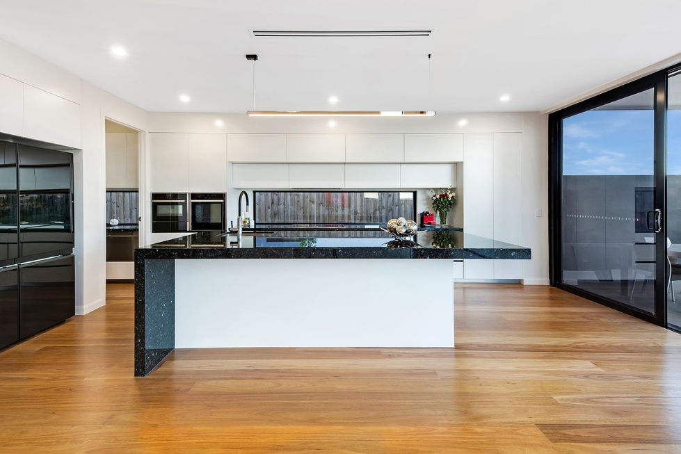 Fransitz House by AMORES architect gold coast-3