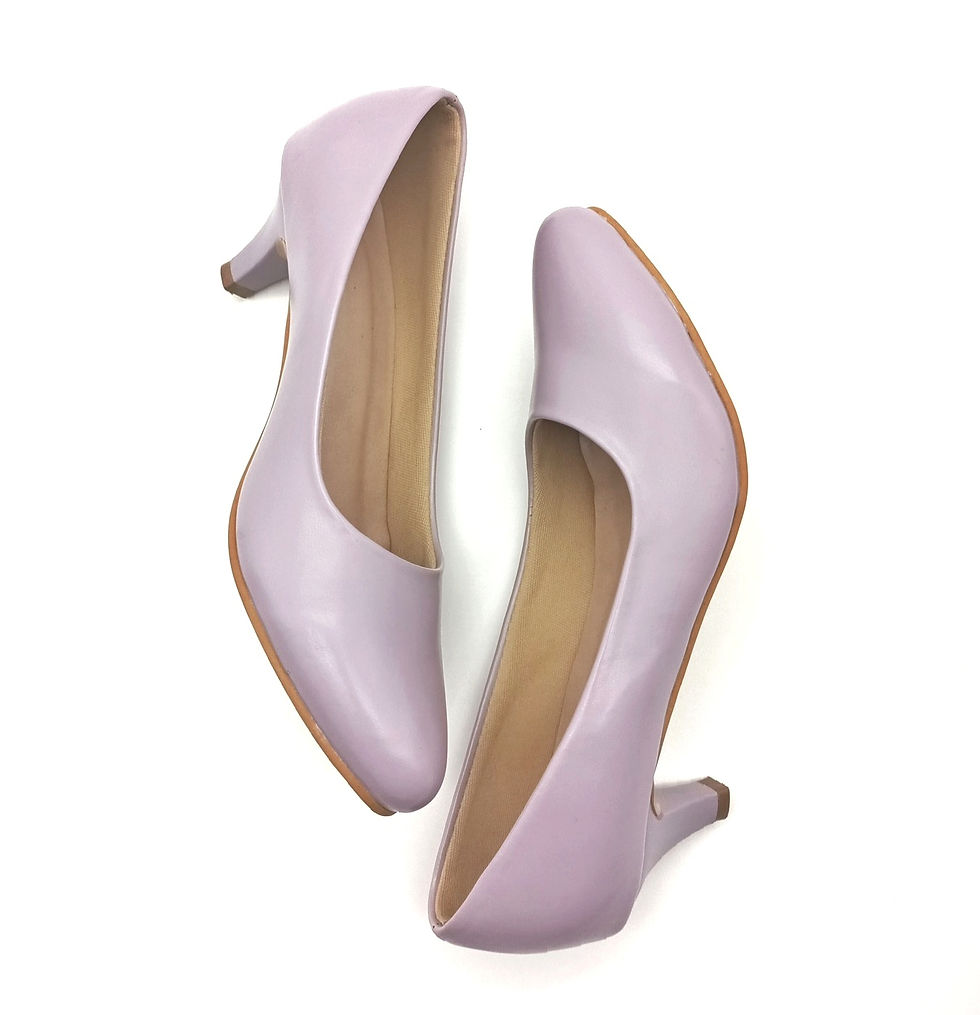 Thumbnail: Lavender Vegan Leather Stiletto Heel without belt