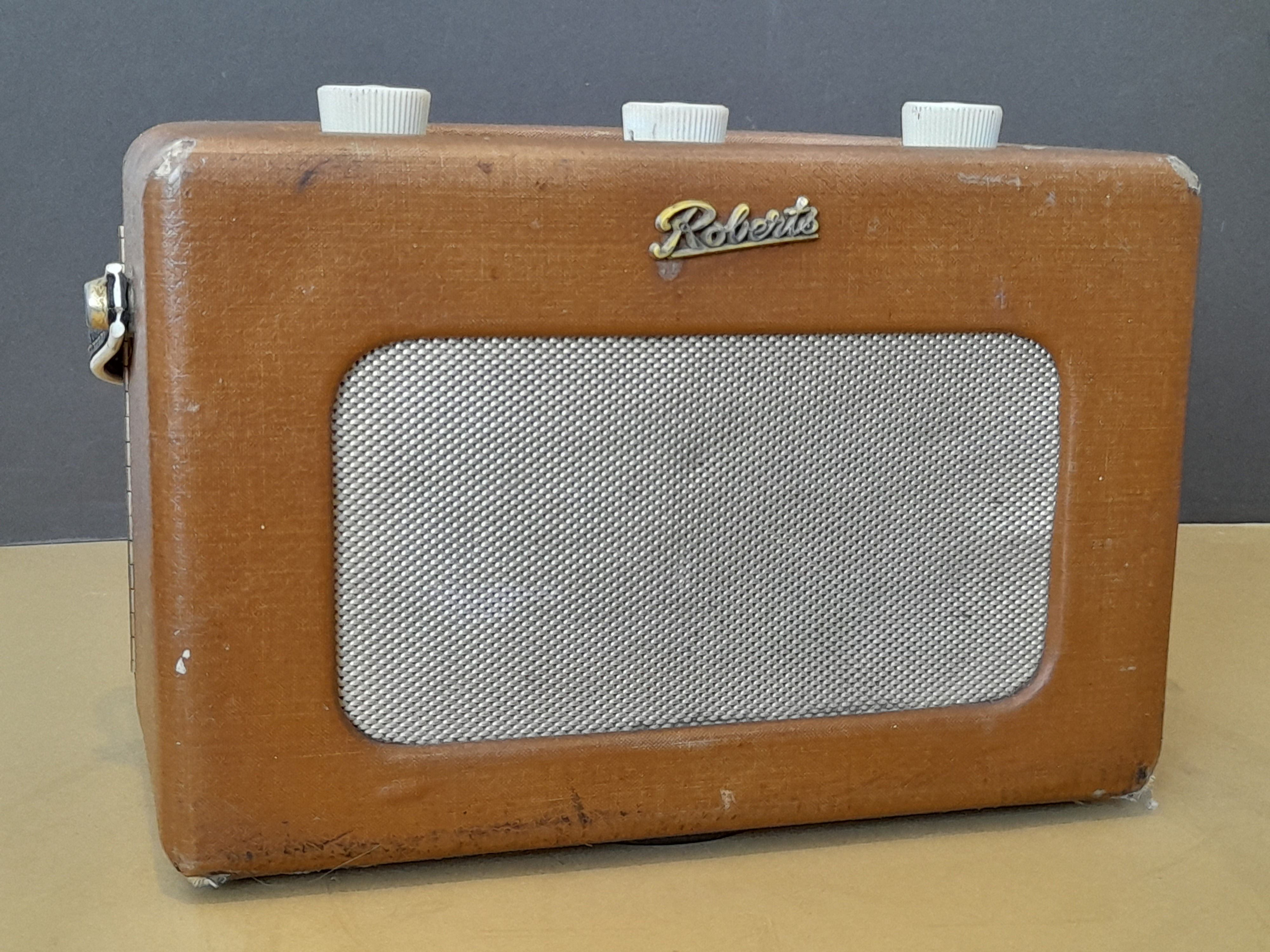 ROBERTS RADIO TYPE RT 1