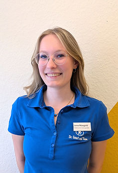 Lena Mangold_edited_edited.jpg