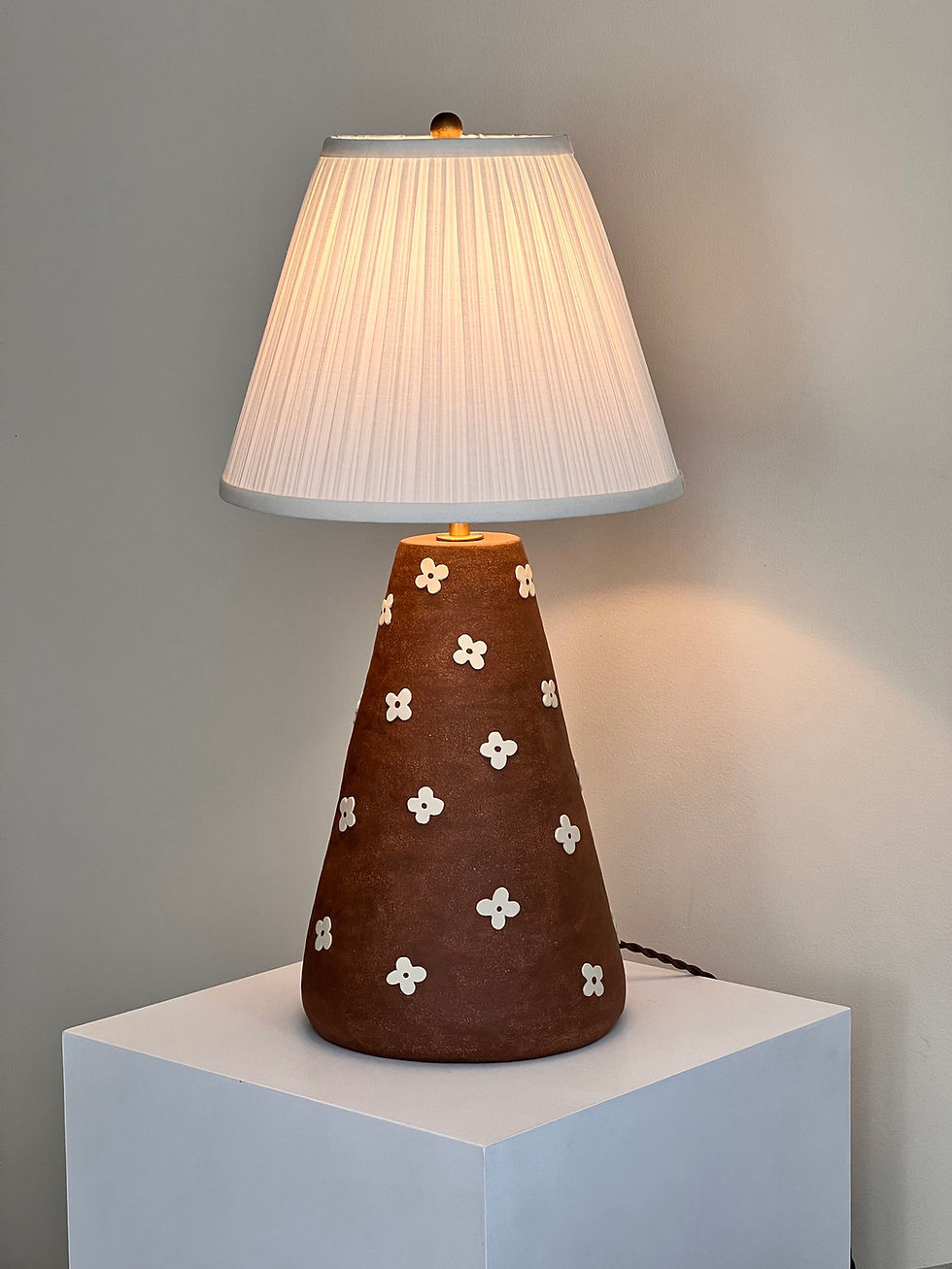 Thumbnail: Tall Bloom Lamp