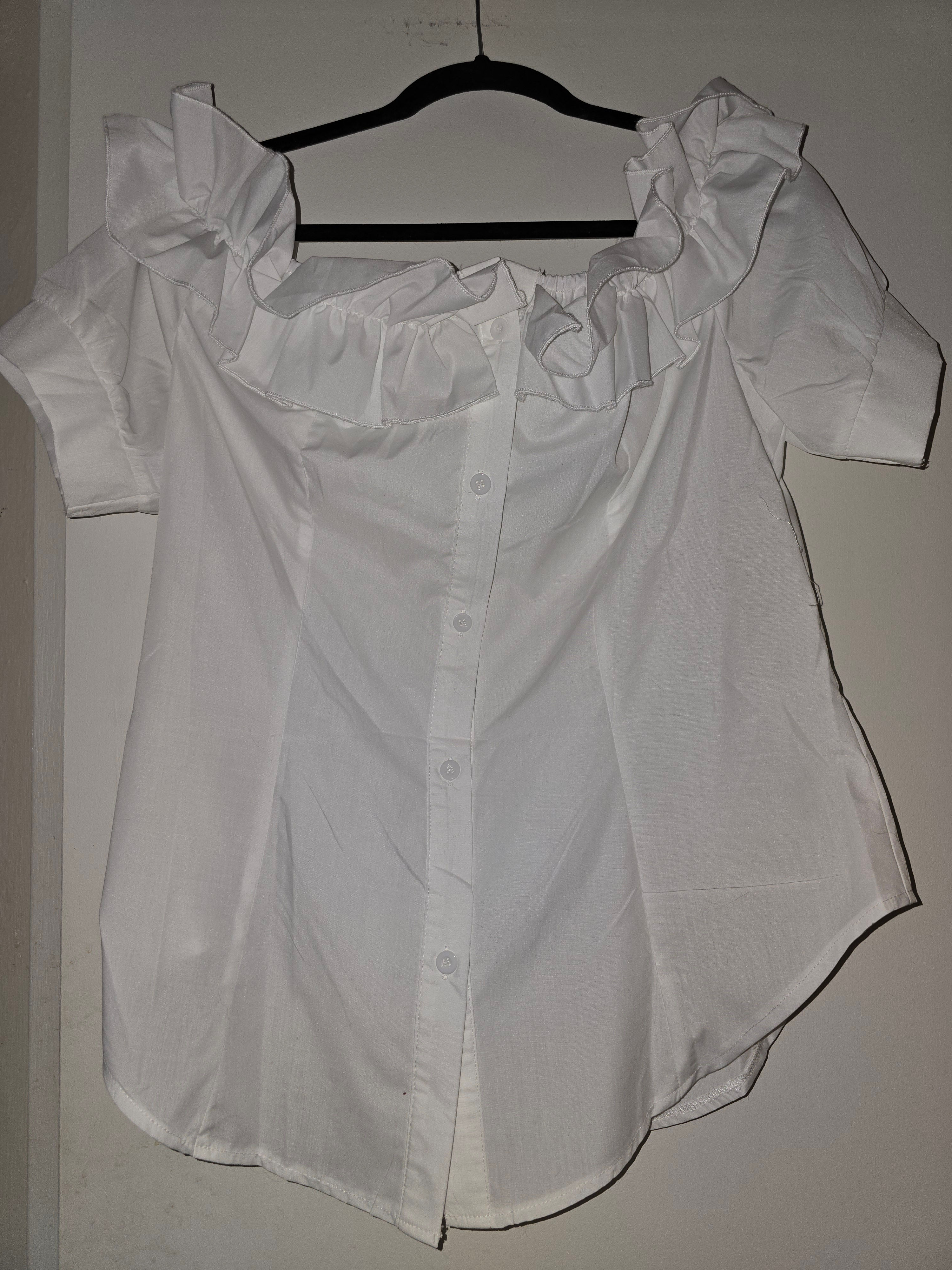 Unbranded White Ruffle Blouse Size XL