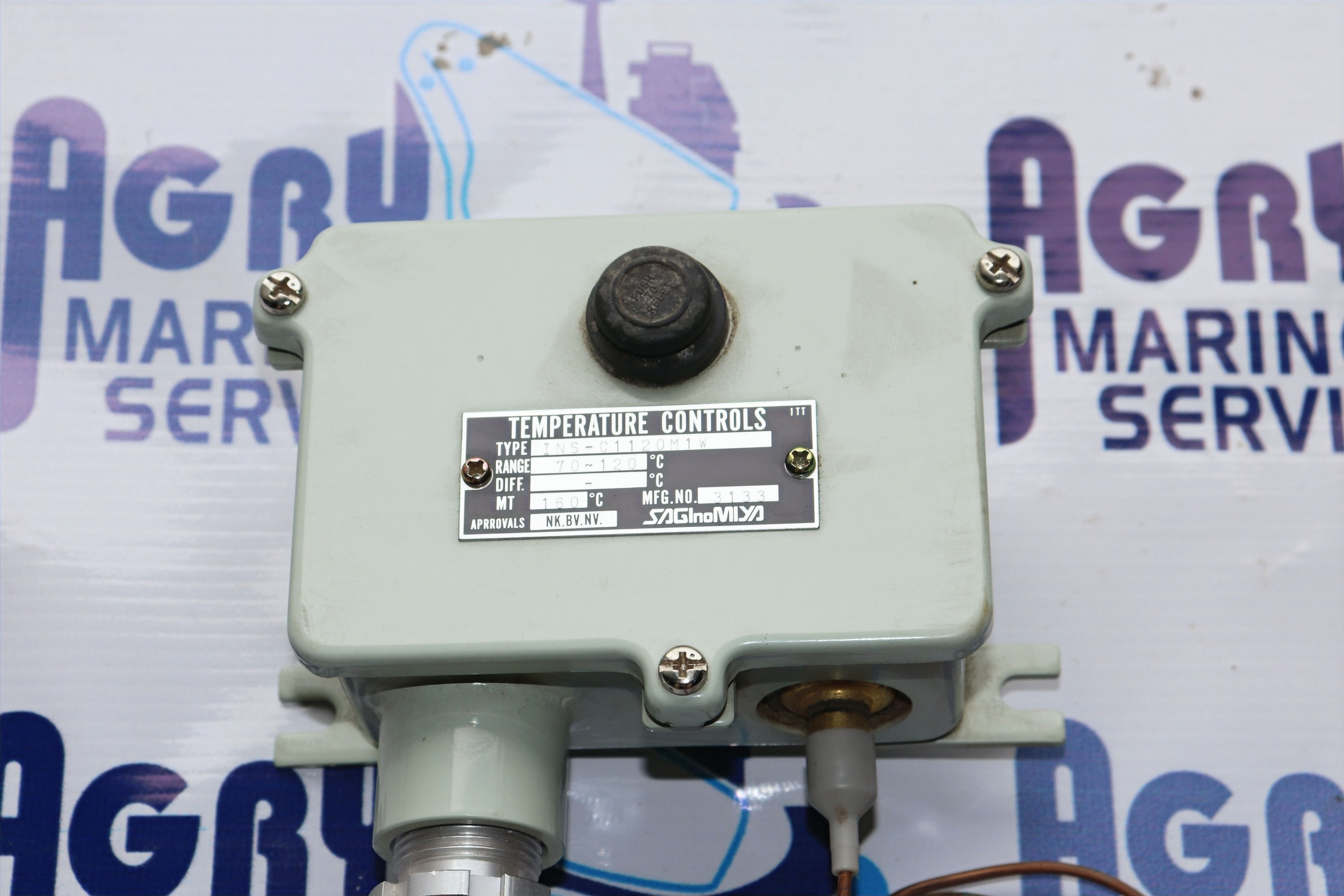 SAGINOMIYA INS-C1120M1W TEMPERATURE CONTROLLER