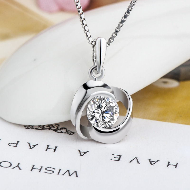 Miniatura: Sophisticated Rose Pendant with S925 Silver & Zircon