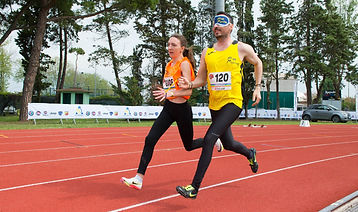 Luca-Aronica-in-gara-con-la-guida-Giada-photo-Massimo-Bertolini.jpg