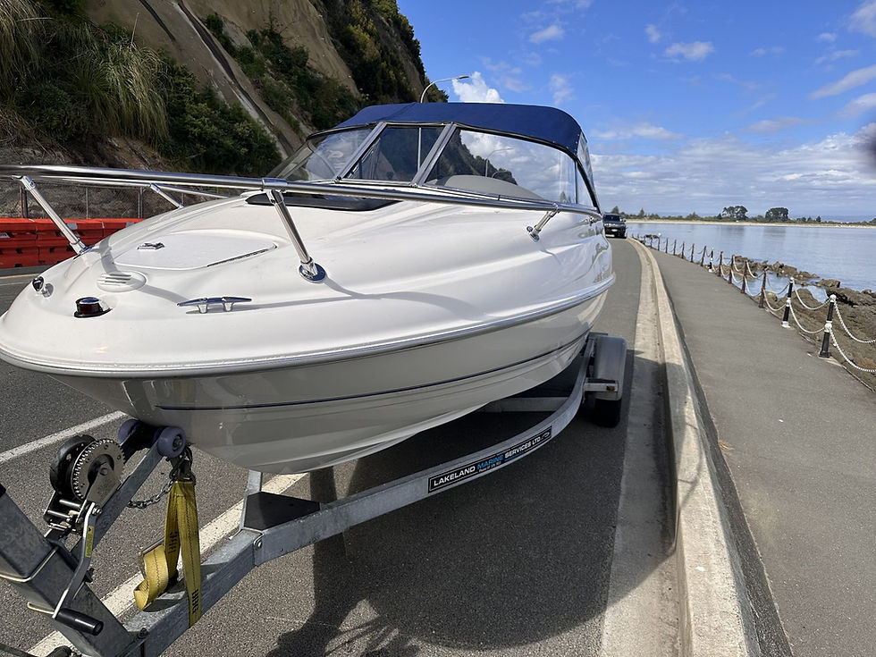 Thumbnail: Bayliner Capri