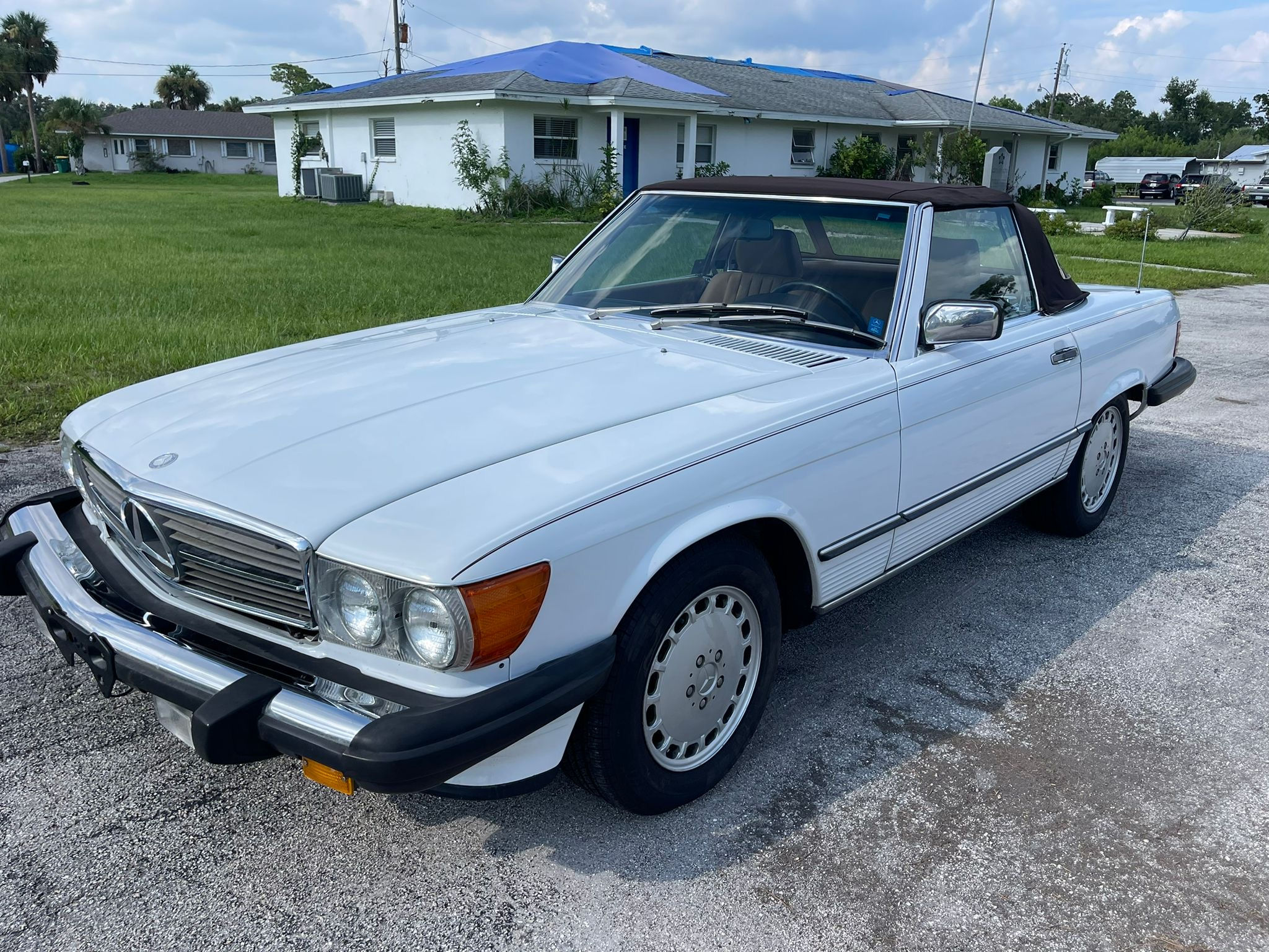Mercedes Benz SL 560 R107 1987