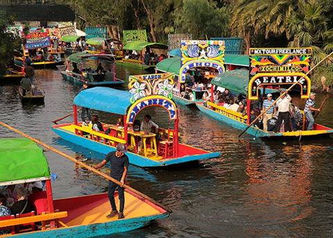 Trajineras em Xochimilco.png
