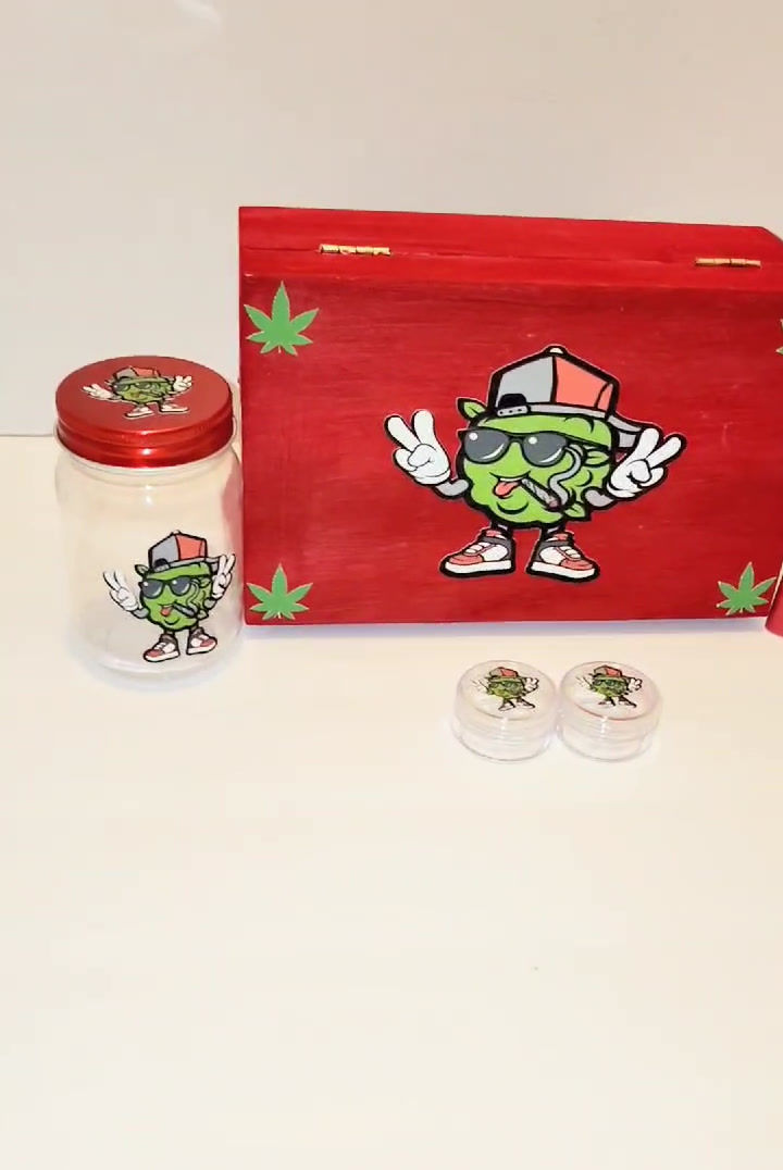 Thumbnail: Mascot Stoner Stash Box Set