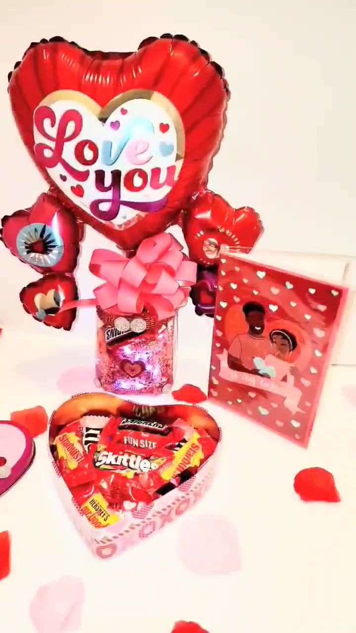 Thumbnail: Bling Valentine Balloon Candy Container Gift Set