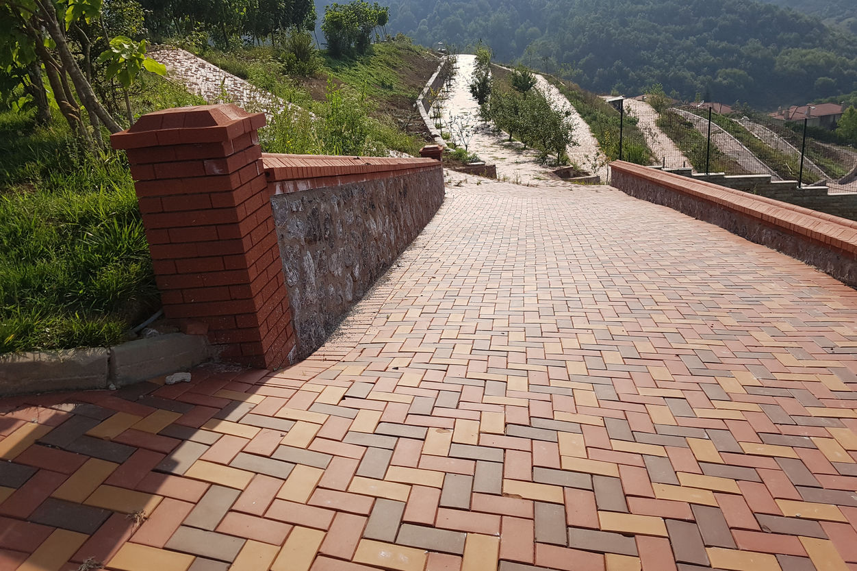 ışıklar tuğla metrekare fiyat