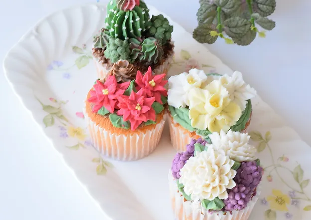 フラワーカップケーキｓｐ Ak花cake