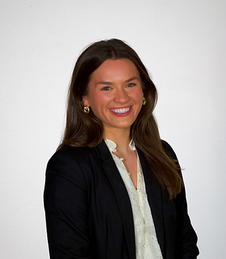 FE MGT Headshot Examples (1).png