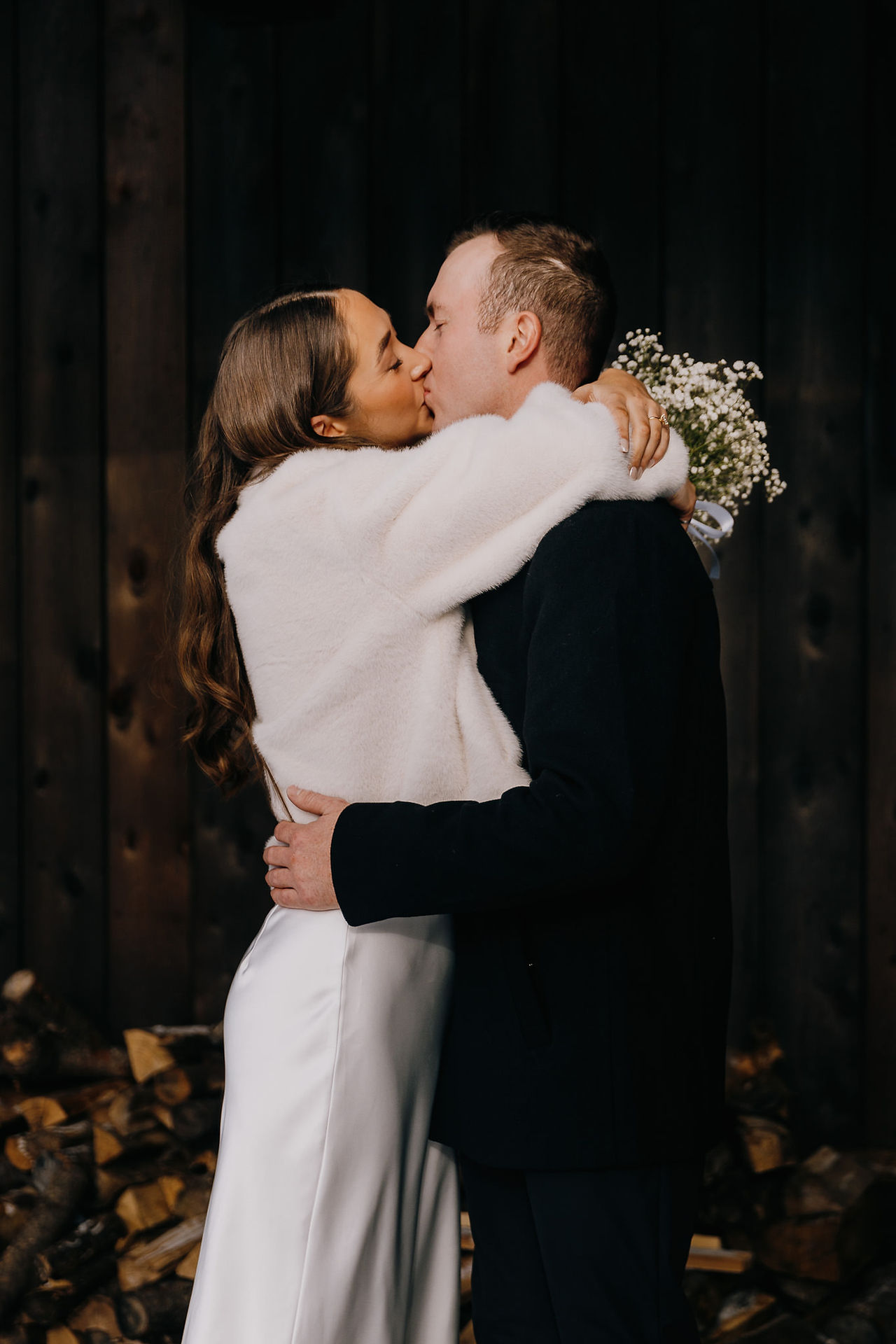 winter wedding in Revelstoke British Columbia