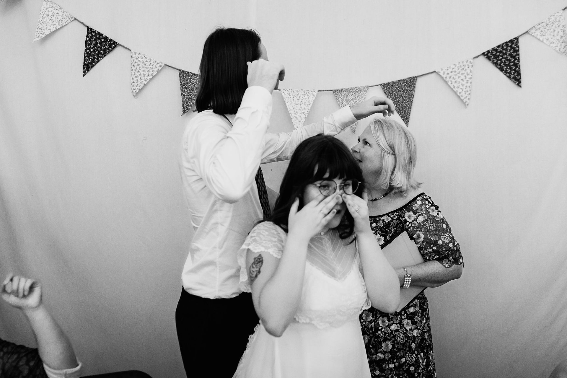 wedding at Algonquin island association on Toronto island