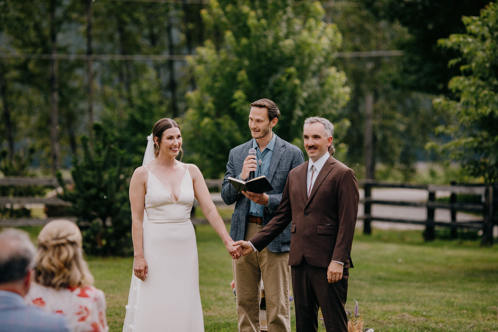 Wedding at Tammen Moki in Revelstoke British Columbia