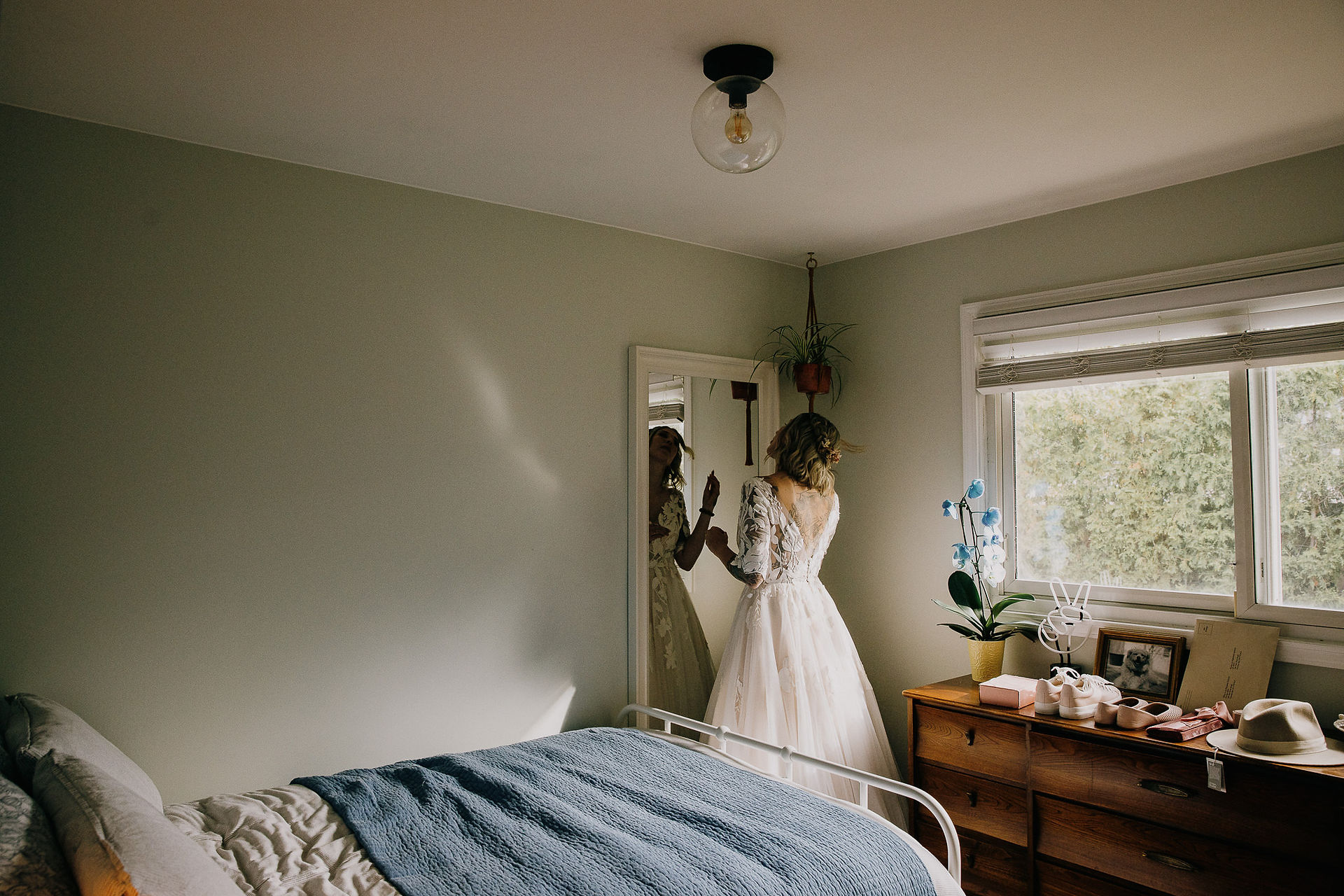 Toronto documentary and editorial wedding photography by Christine Love Hewitt