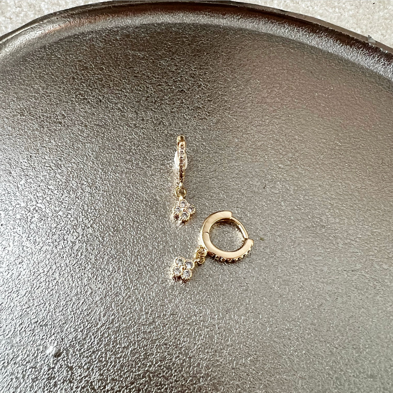 Boucle d’oreille COSMO