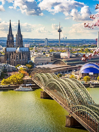 Best Small Group Tours from Amsterdam