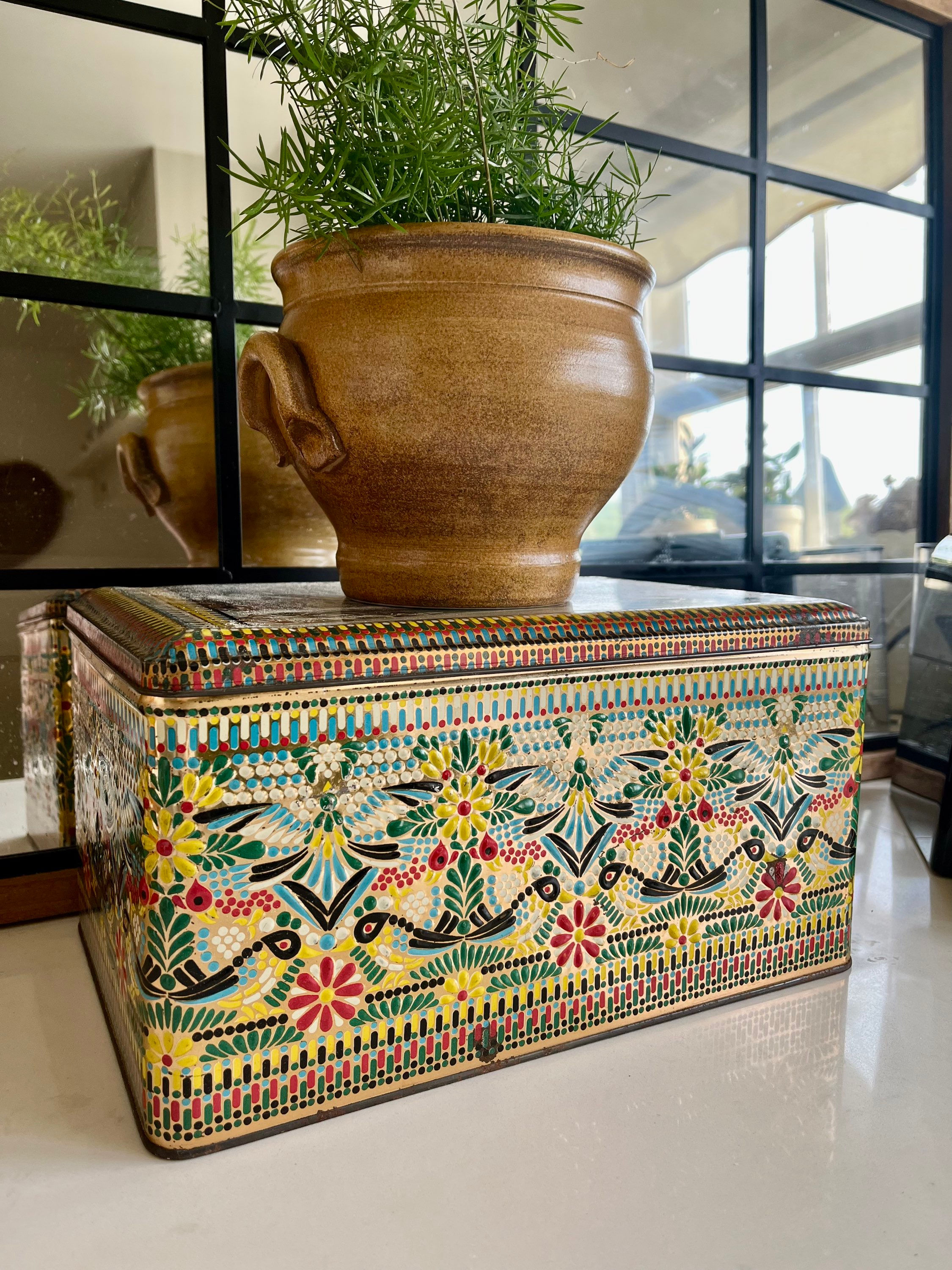 Groot antiek Frans kraaltjesblik met vogeltjes