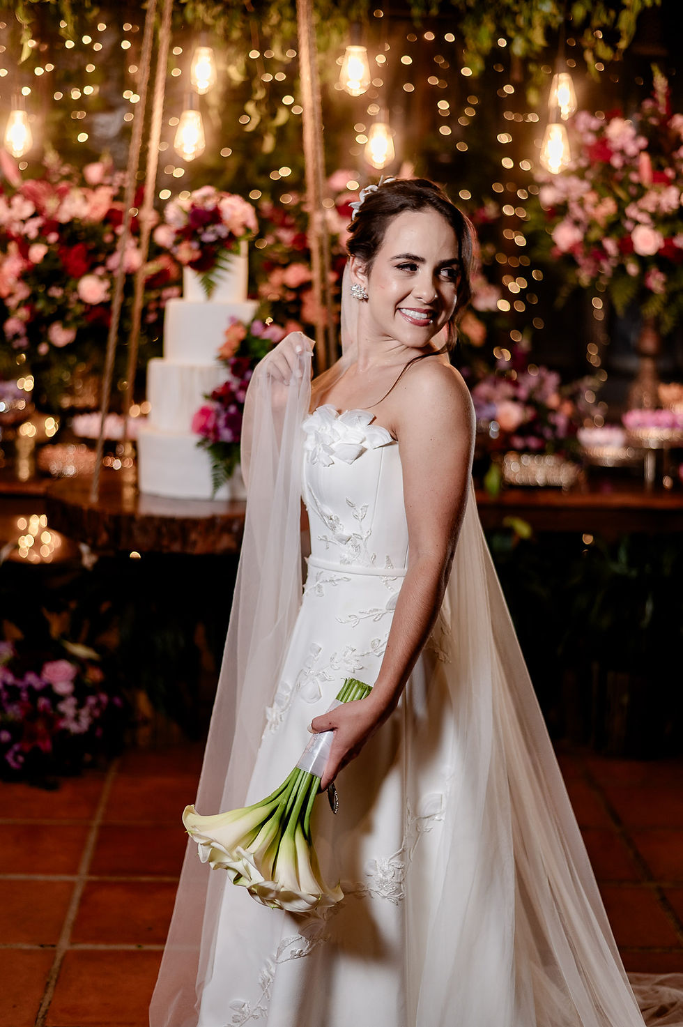 Miniatura: Vestido evase crepe alfaiataria bordado Adriana Jaguszeski