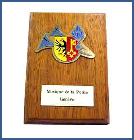 Plaquette souvenir en bois Ref09
