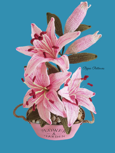 2 Lily Bundle - Stargazer Lily & Pink Tiger Lily | Pippa Patterns