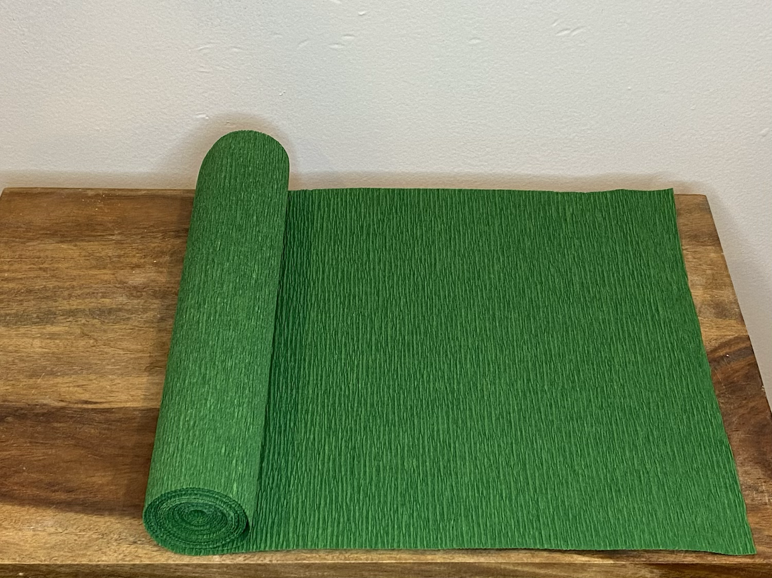 Apple Green Heavy Florist Crepe