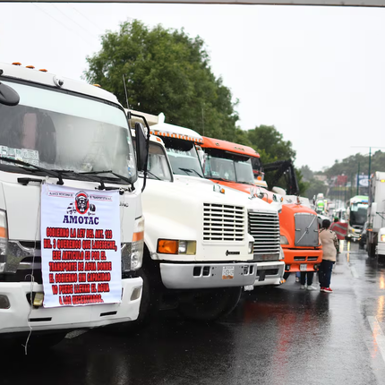 Harfuch evita bloqueos: acuerdo con transportistas frena amenaza de caos en la capital