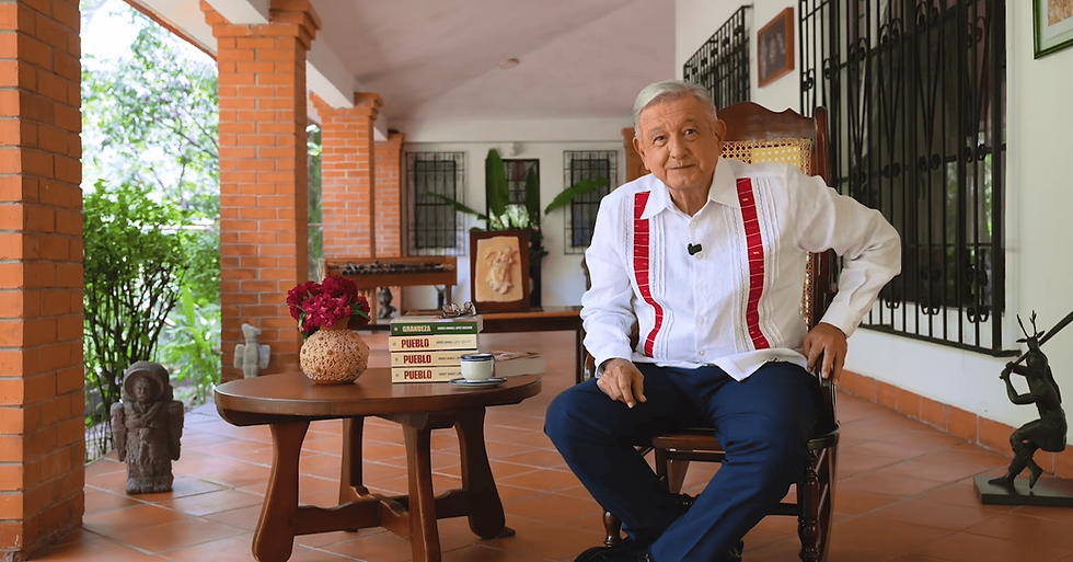 El ex Presidente Andrés Manuel López Obrador reapareció este miércoles en redes sociales desde Palenque, Chiapas, donde presentó su nuevo libro, Pueblo, y abordó distintos episodios de la historia política de México.