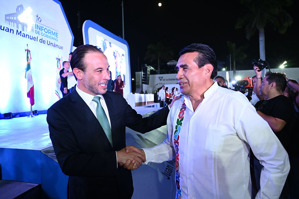 Xalapa, Ver., 04 de diciembre de 2025.- El presidente de la Junta de Coordinación Política (Jucopo) de la LXVII Legislatura del estado de Veracruz, diputado Esteban Bautista Hernández, acudió al cuarto informe de labores del presidente municipal de Boca del Río, Juan Manuel de Unanue Abascal, quien dio cuenta a la ciudadanía sobre las principales acciones realizadas en esta demarcación durante la presente anualidad.