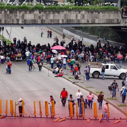 La CNTE causa destrozos en la CDMX a días del Mundial