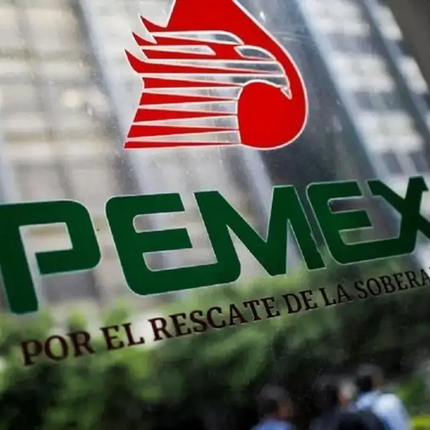 Derrame de hidrocarburos en playas de Pajapan, Pemex desmiente derrame