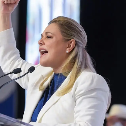 Maru Campos exige a Sheinbaum entregar a Rocha Moya, Ariadna le revira 'Eres una traidora a la patria'