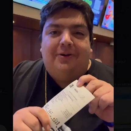 Influencer pierde casi dos millones de dólares al apostar por 'Canelo' Álvarez