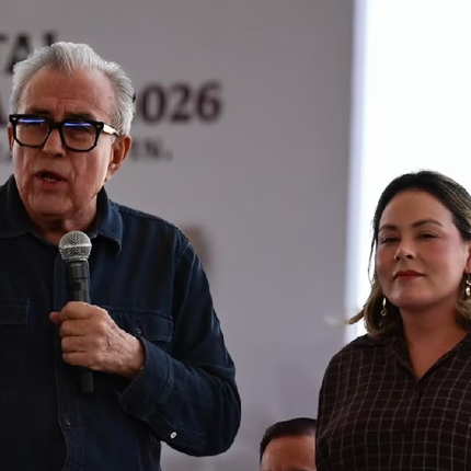 De "Meserita" a gobernadora, respalda al narco exgobernador Rocha Moya