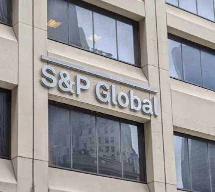 ¿Barril sin fondo? Ni con 10 mil mdd de apoyo Pemex pagará sus deudas a proveedores: S&P